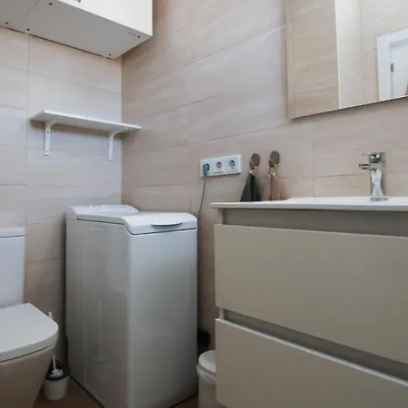 Appartement & Pool By Homing